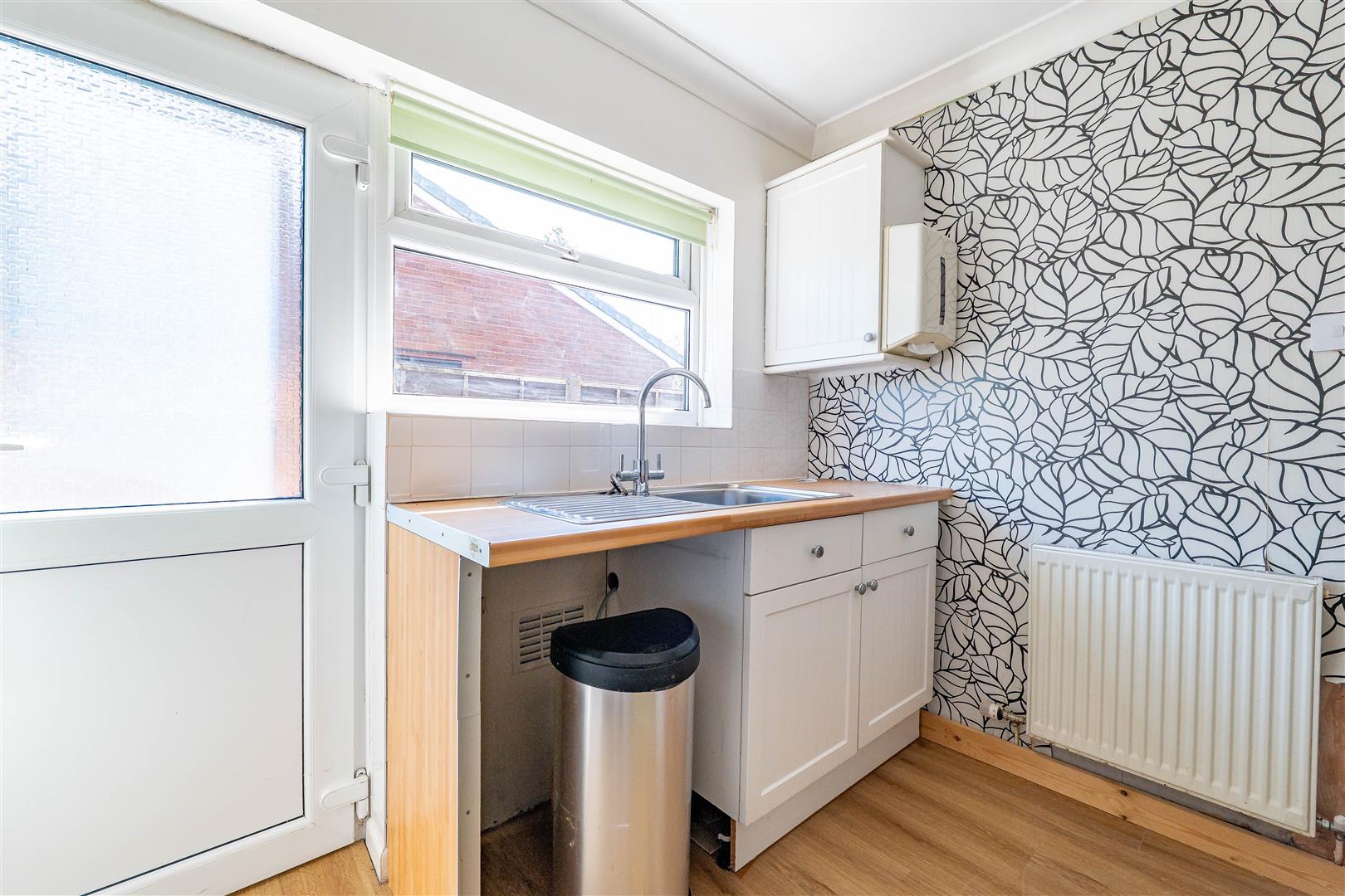 2 bed property in Mossway, Preston